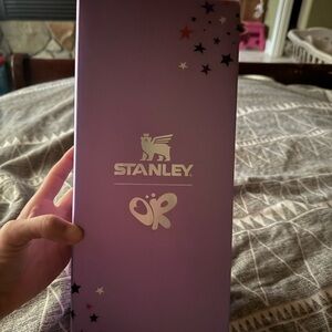 Limited edition Olivia Rodrigo 40 oz Stanley